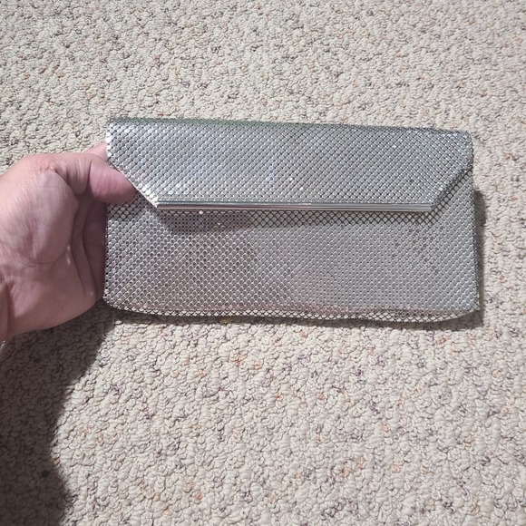 Vintage Whiting & Davis Silver Mesh Envelope Snap Closure Clutch Handbag - Picture 3 of 16